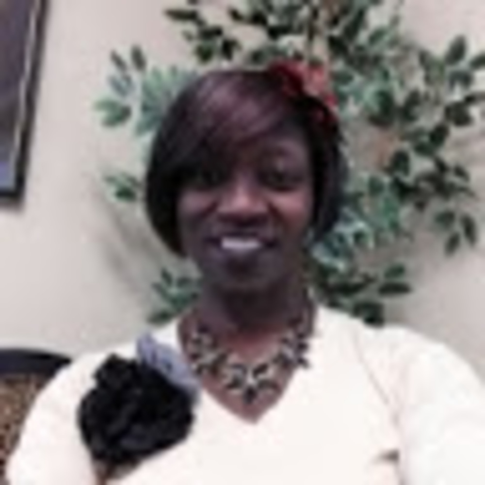 Meet your Posher, Angela